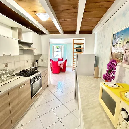 Apartman Garden Escape Zupanic Póla